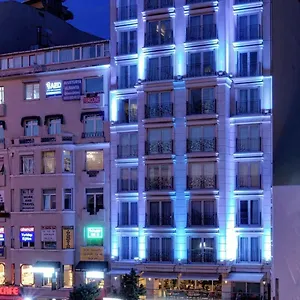 cvk-taksim-hotel-istanbul.istanbul-turkeyhotels.com/